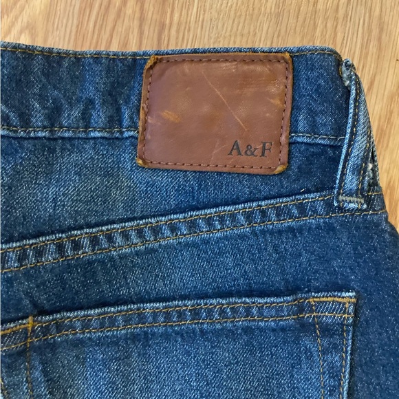 Abercrombie & Fitch Kennan Straight Stretch Jeans Size 28 - Picture 2 of 10
